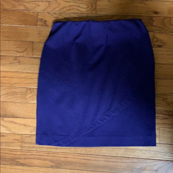 Simply Vera Pencil skirt - Picture 2 of 2